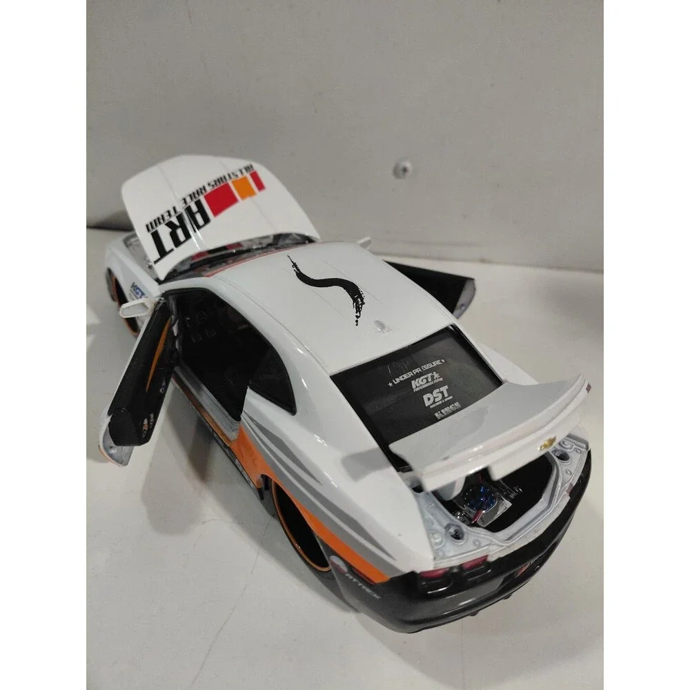 Maisto 1:24 Die Cast ART Time Attack 2010 Chevrolet Camaro SS Muscle Car